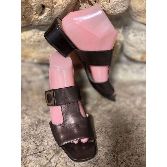 Salvatore Ferragamo Vintage Bronze T-Strap Buckle Square Heel Flats Sandals 8 - Picture 1 of 7